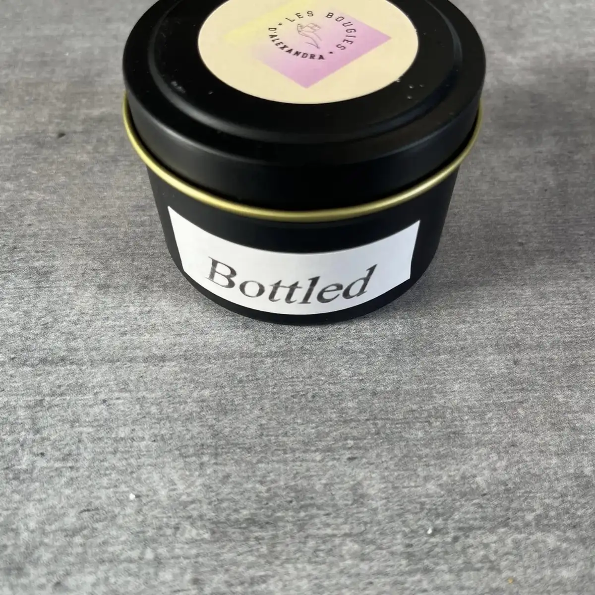 Bougie bottled